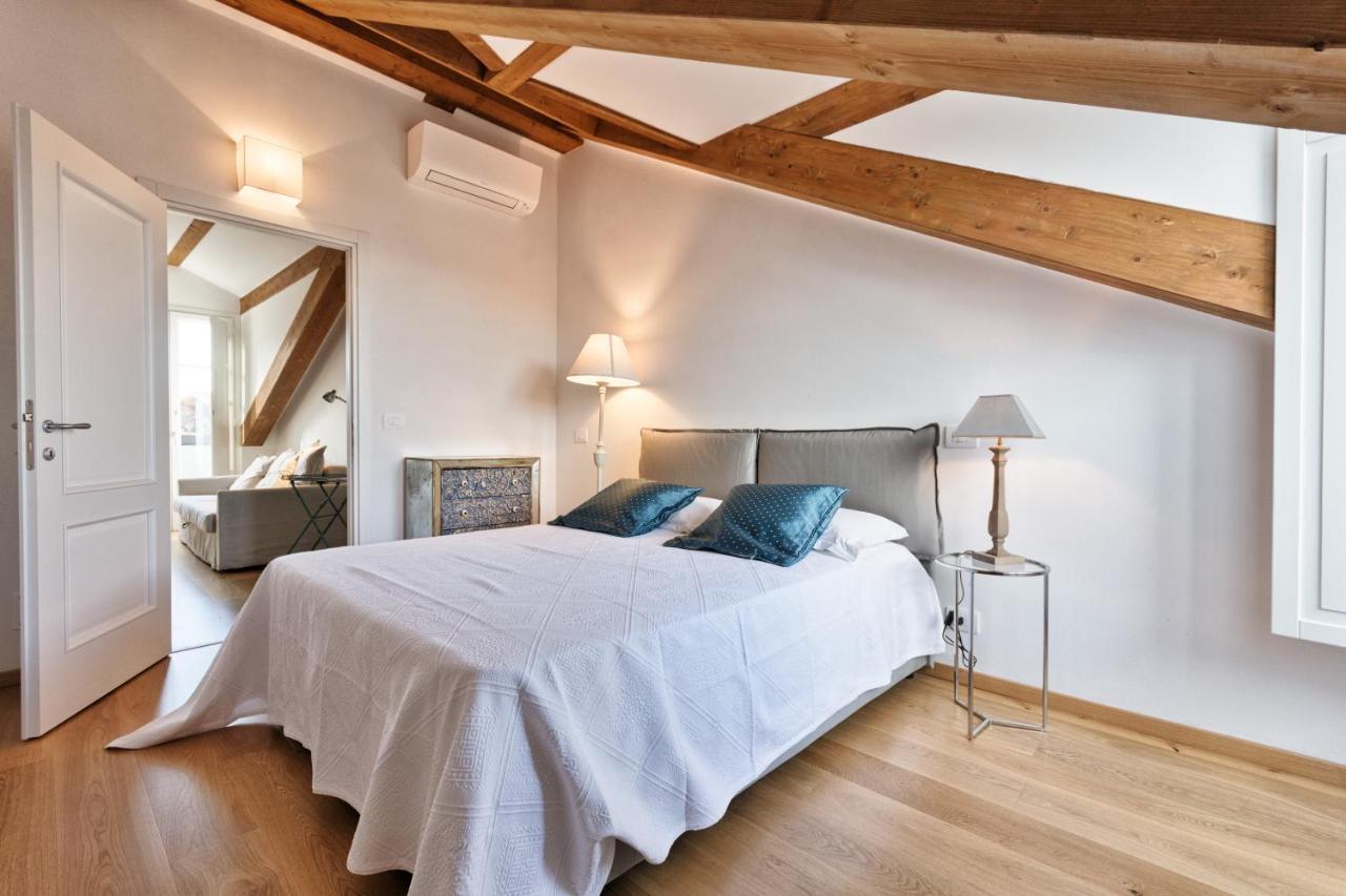 Mansarda In Borgo Po Apartment Turin Bagian luar foto